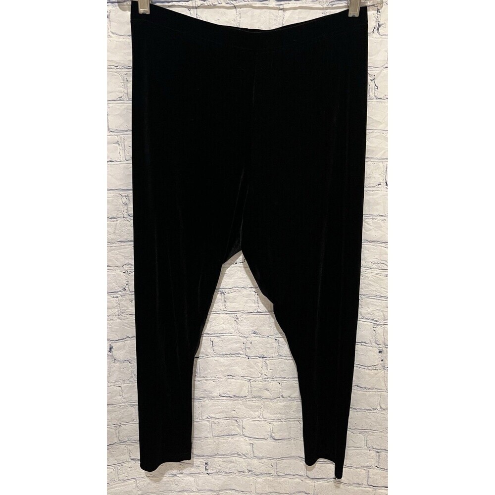 Avenue Women's velour pull on pants Slacks black Size 14/16 Average